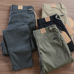 Calça Reta Masculina em Sarja [Kit 4 Unidades] - Promoção de Inverno